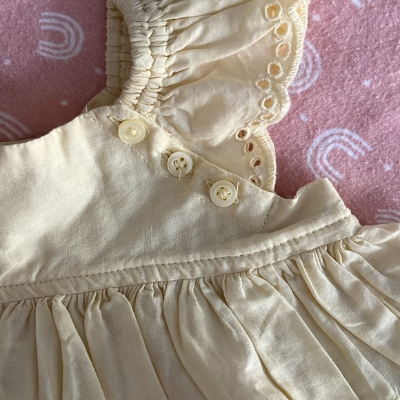 new withOUT tags Baby Gap yellow cotton summer dress with bloomers size 0-3 m - Picture 3 of 5